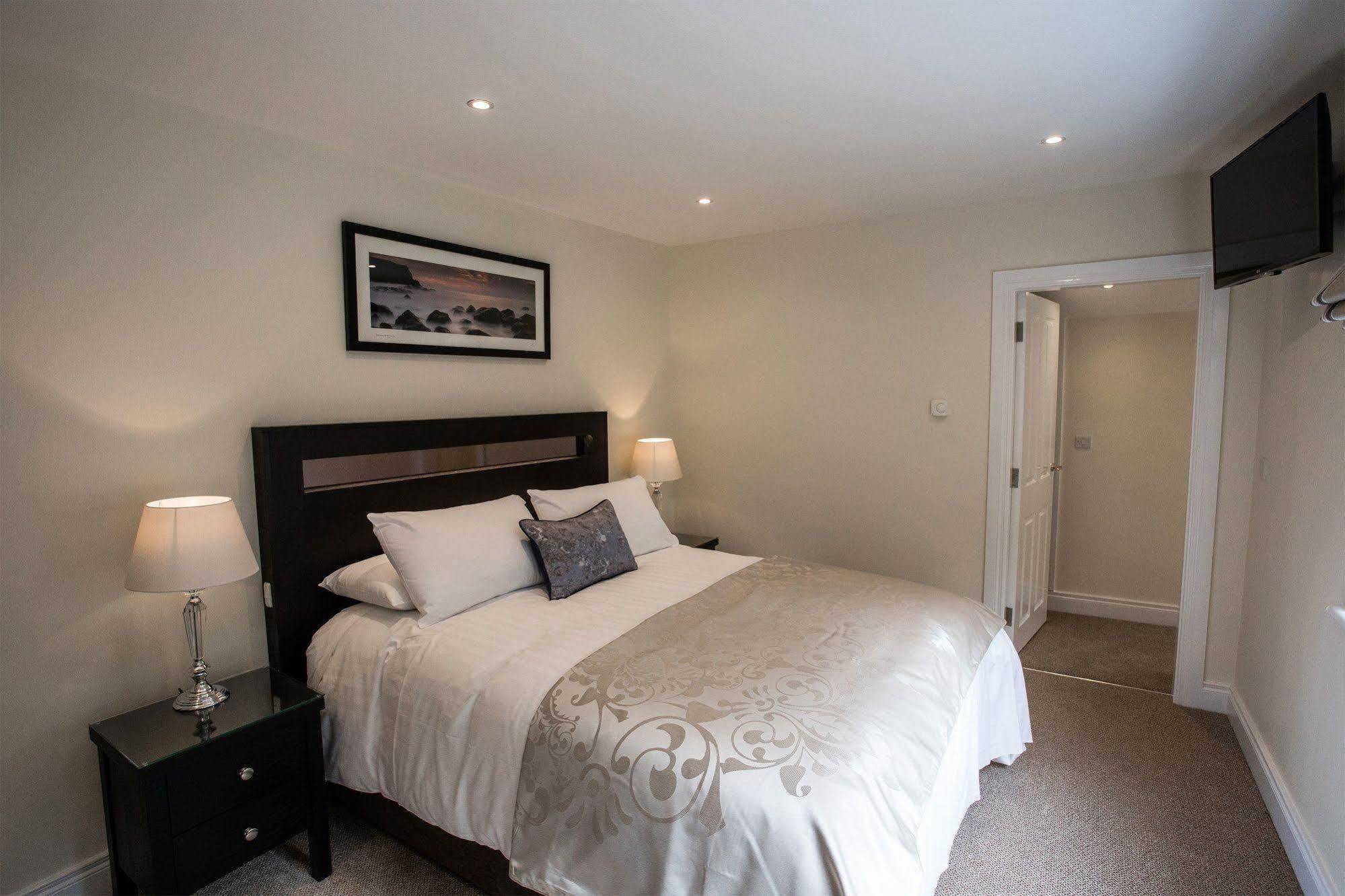 Tullyglass House Hotel Ballymena Exteriör bild